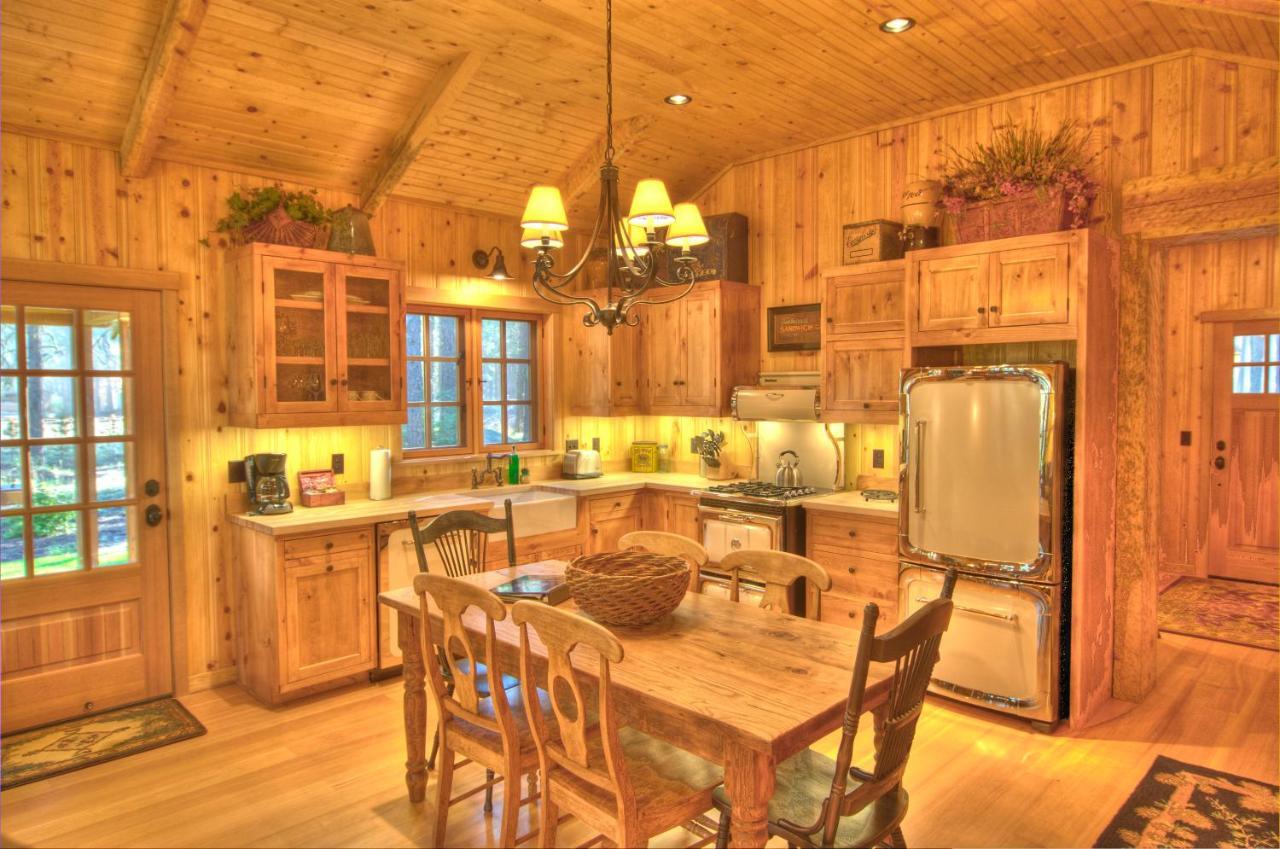 Lake Creek Lodge Bend Esterno foto